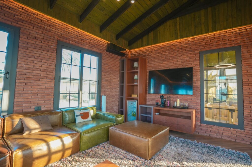 allglass cottage pics16