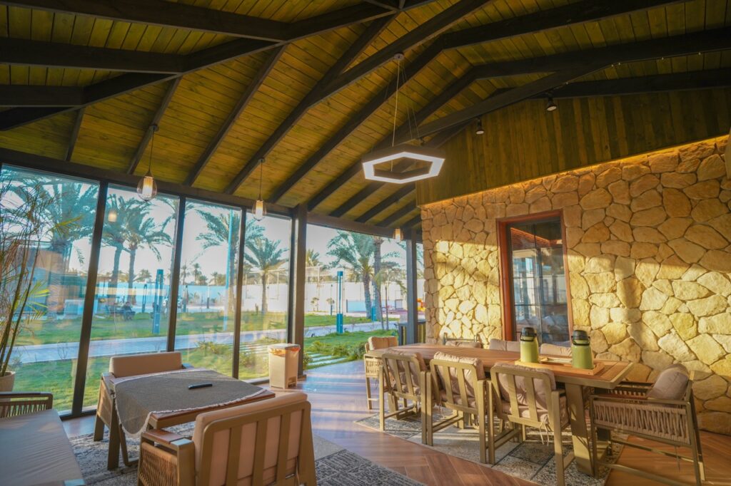 allglass cottage pics23