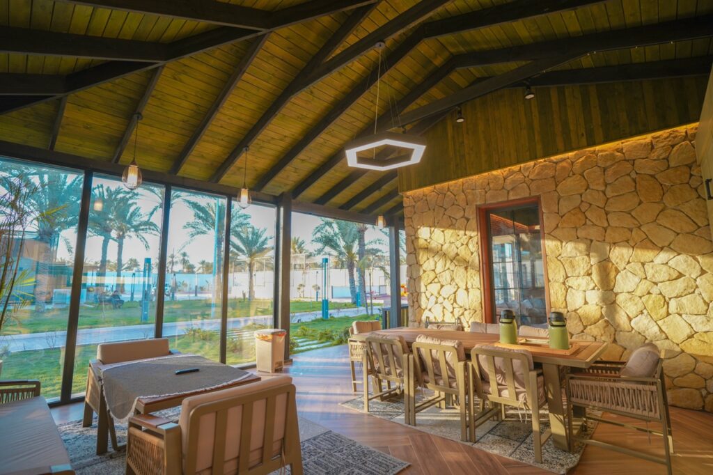 allglass cottage pics24