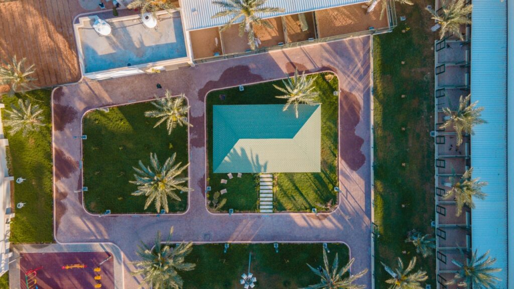 allglass cottage pics3