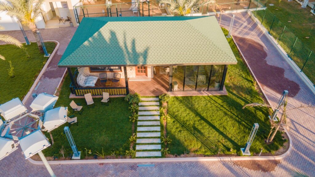 allglass cottage pics5