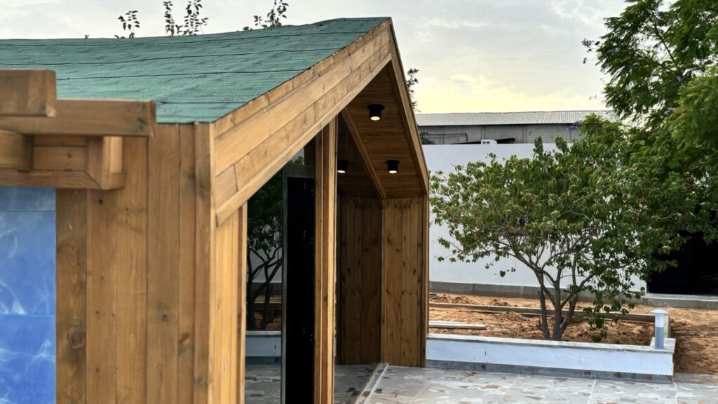 front glass cottage14 Large