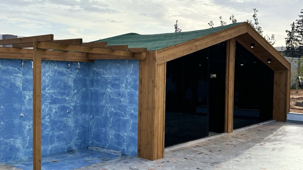 front glass cottage3 Large