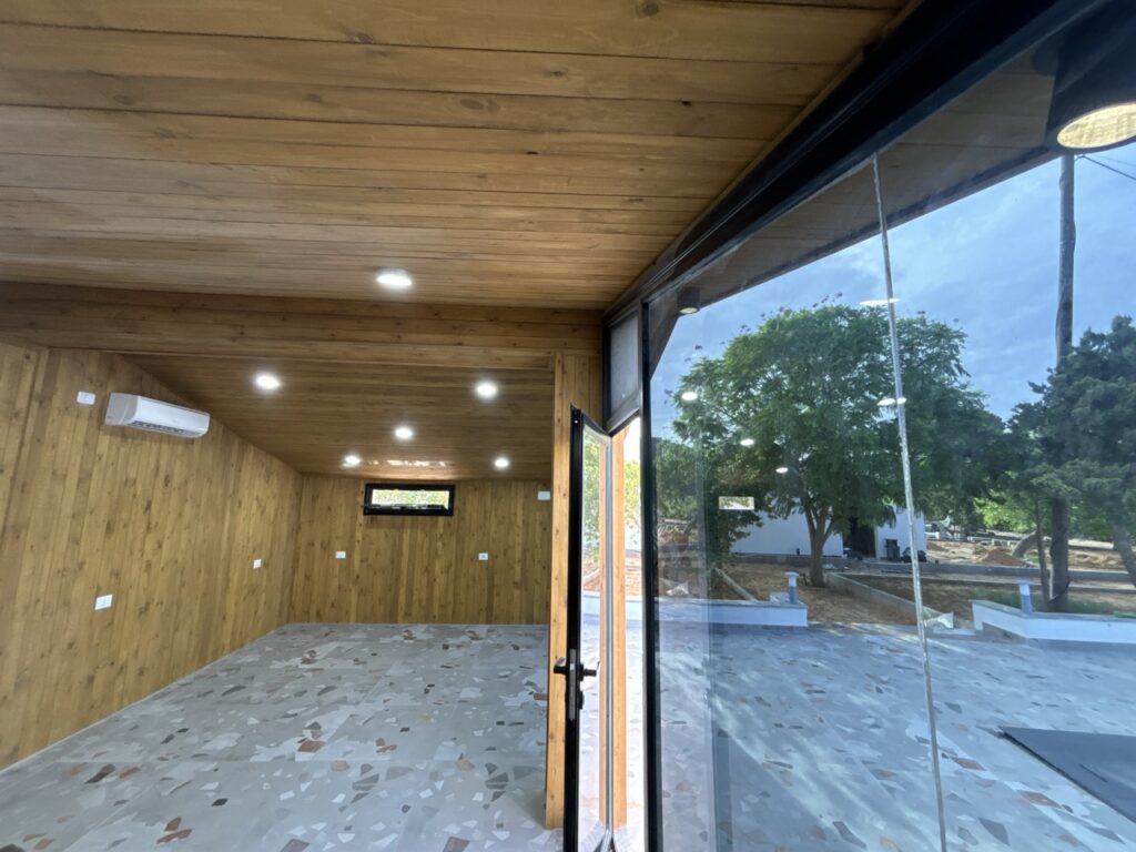 front glass cottage36 Large